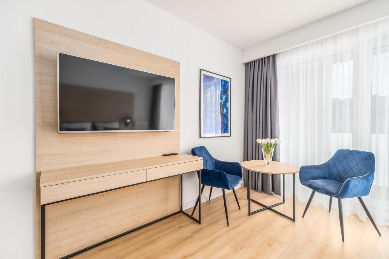 Faro Apartamenty Kasprowicza 20 Basen W Cenie Schwimmbad Im Preis 코워브제크 외부 사진