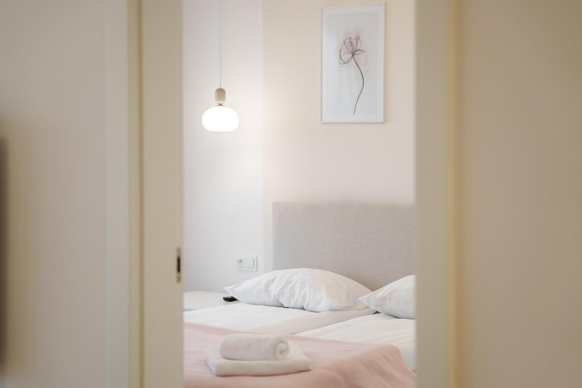 Faro Apartamenty Kasprowicza 20 Basen W Cenie Schwimmbad Im Preis 코워브제크 외부 사진