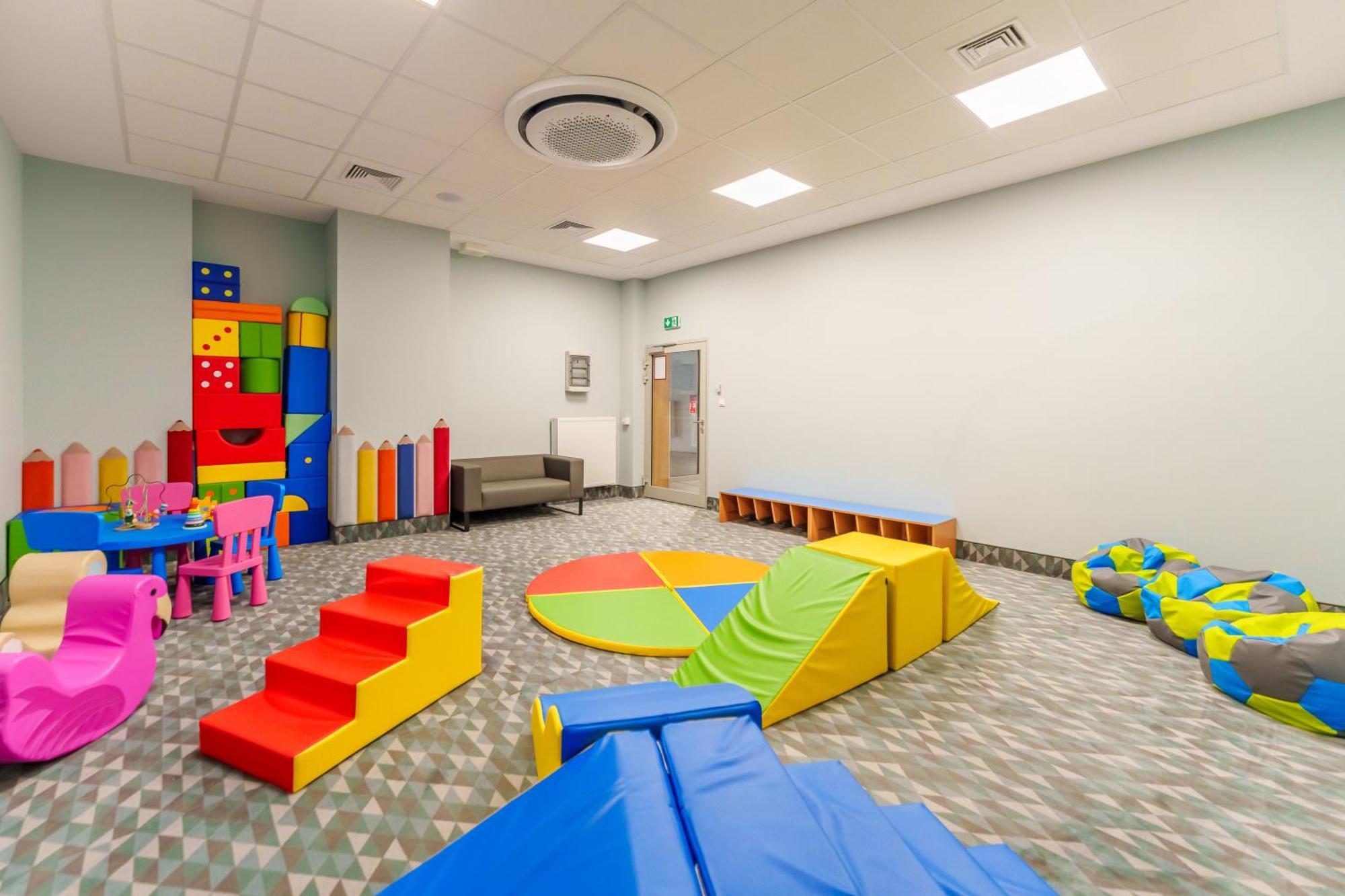 Faro Apartamenty Kasprowicza 20 Basen W Cenie Schwimmbad Im Preis 코워브제크 외부 사진