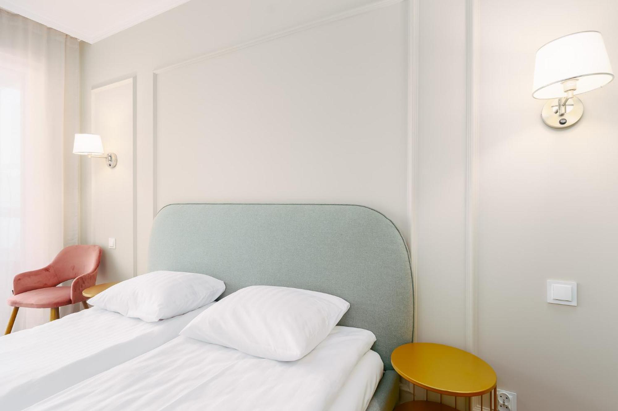 Faro Apartamenty Kasprowicza 20 Basen W Cenie Schwimmbad Im Preis 코워브제크 객실 사진