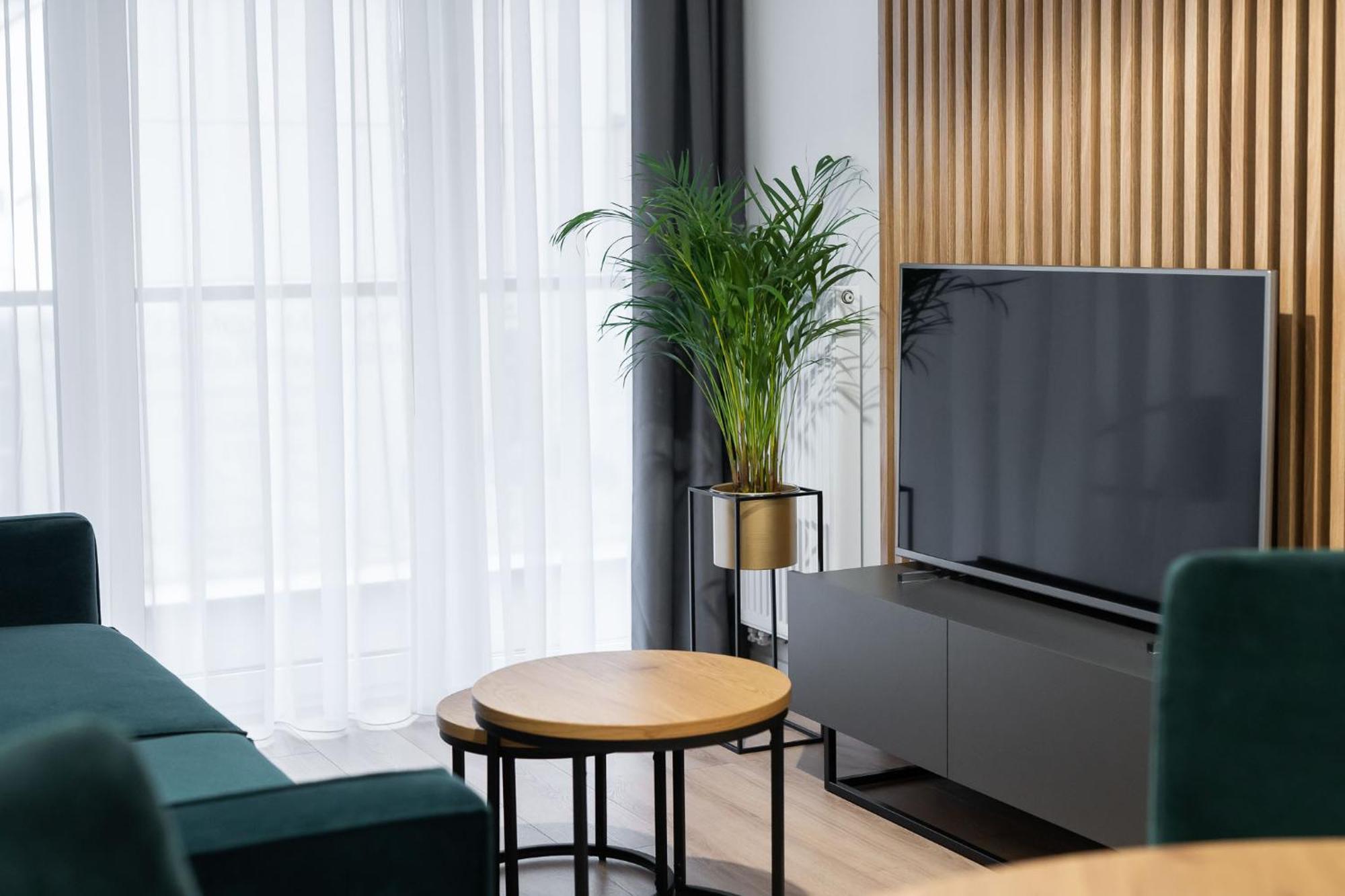 Faro Apartamenty Kasprowicza 20 Basen W Cenie Schwimmbad Im Preis 코워브제크 객실 사진